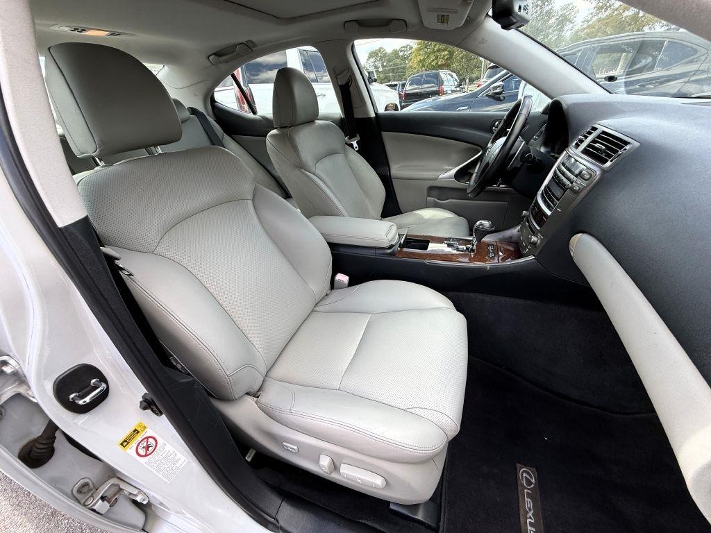Lexus IS 250 RWD 2006