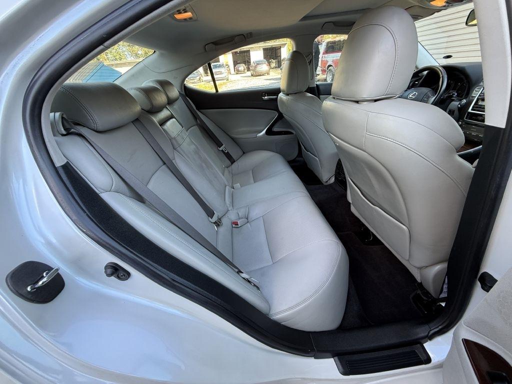 Lexus IS 250 RWD 2006