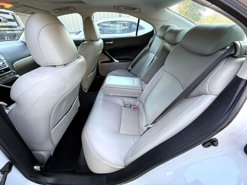 Lexus IS 250 RWD 2006