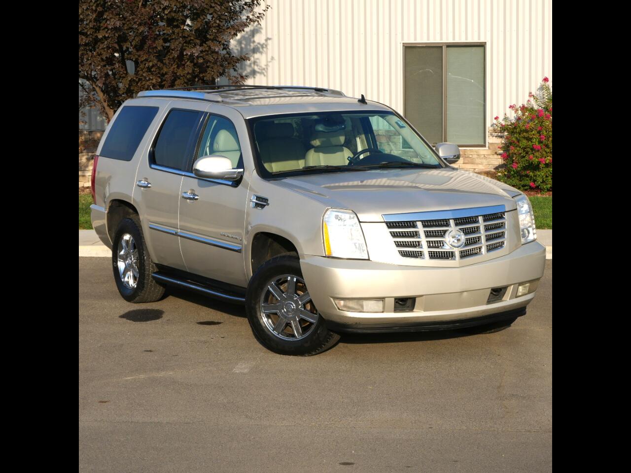 2007 Cadillac Escalade Base