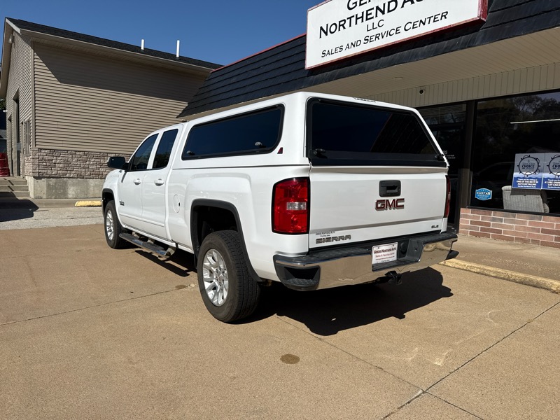 2017 Gmc Sierra 1500 SLE photo 2