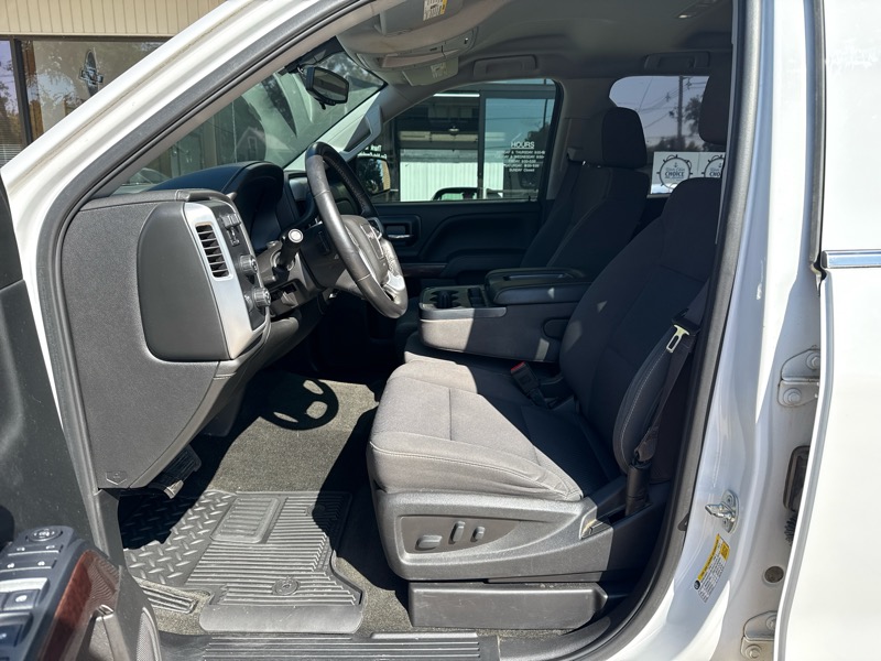 2017 Gmc Sierra 1500 SLE photo 3