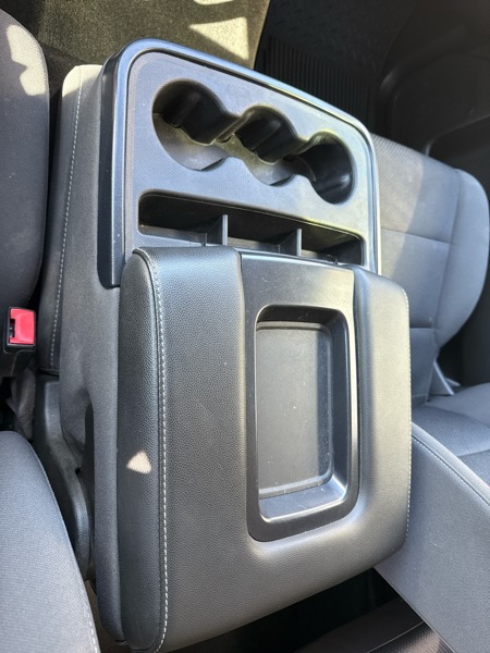 GMC Sierra 1500 4WD Double Cab 147" SLE 2017 GMC Sierra 1500 4WD Double Cab 147" SLE 2017