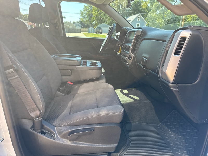 2017 Gmc Sierra 1500 SLE photo 9