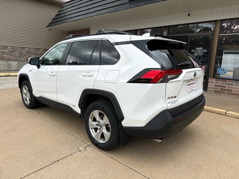 Toyota RAV4 Hybrid XLE 2020 Toyota RAV4 Hybrid XLE 2020