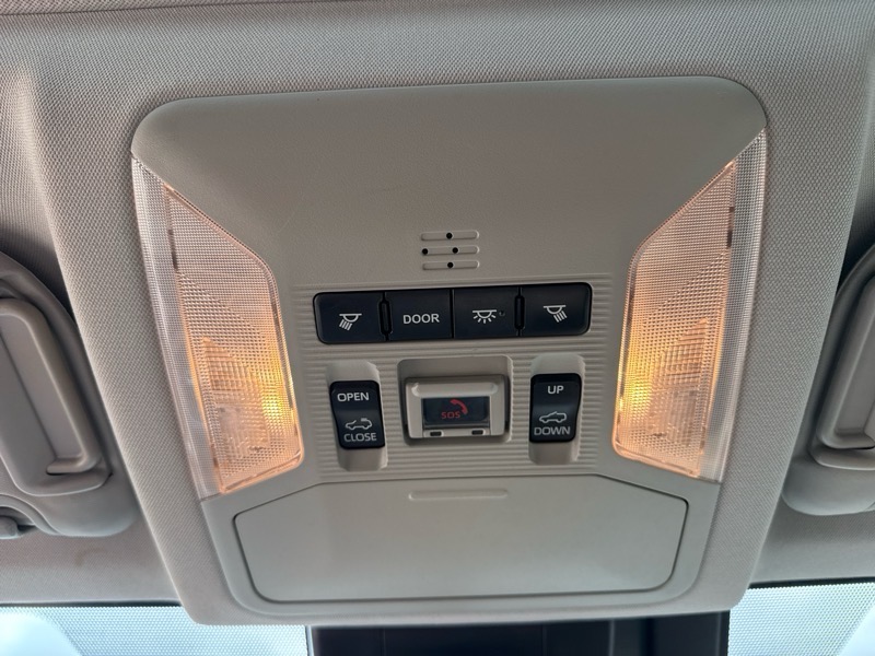 Toyota RAV4 Hybrid XLE 2020 Toyota RAV4 Hybrid XLE 2020