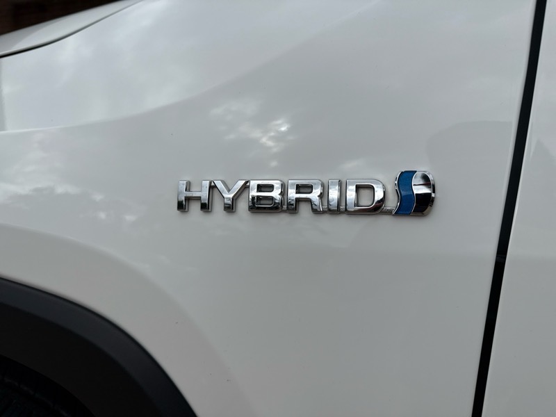 Toyota RAV4 Hybrid XLE 2020 Toyota RAV4 Hybrid XLE 2020
