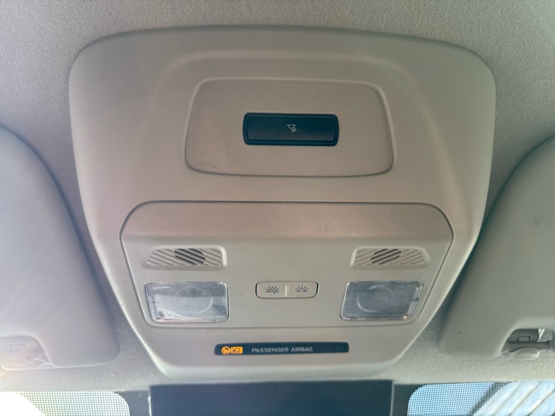 Ford Transit 250 Van Med. Roof w/Sliding Pass. 130-in. WB 2024 Ford Transit 250 Van Med. Roof w/Sliding Pass. 130-in. WB 2024