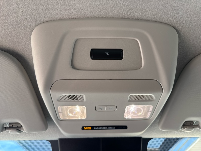 Ford Transit 250 Van Low Roof w/Sliding Pass. 130-in. WB 2024 Ford Transit 250 Van Low Roof w/Sliding Pass. 130-in. WB 2024