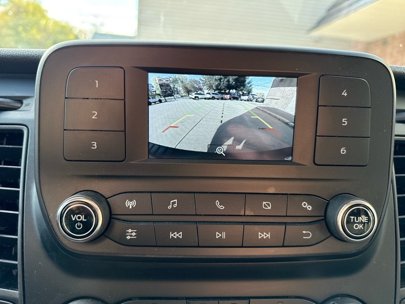 Ford Transit 250 Van Low Roof w/Sliding Pass. 130-in. WB 2024 Ford Transit 250 Van Low Roof w/Sliding Pass. 130-in. WB 2024