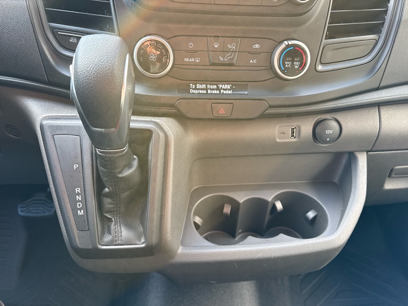 Ford Transit 250 Van Low Roof w/Sliding Pass. 130-in. WB 2024 Ford Transit 250 Van Low Roof w/Sliding Pass. 130-in. WB 2024