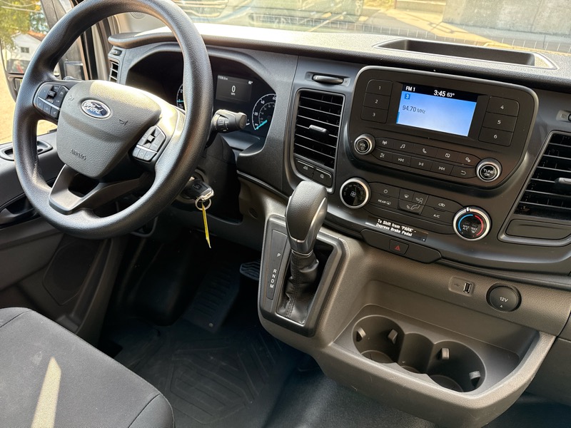 Ford Transit 250 Van Low Roof w/Sliding Pass. 130-in. WB 2024 Ford Transit 250 Van Low Roof w/Sliding Pass. 130-in. WB 2024