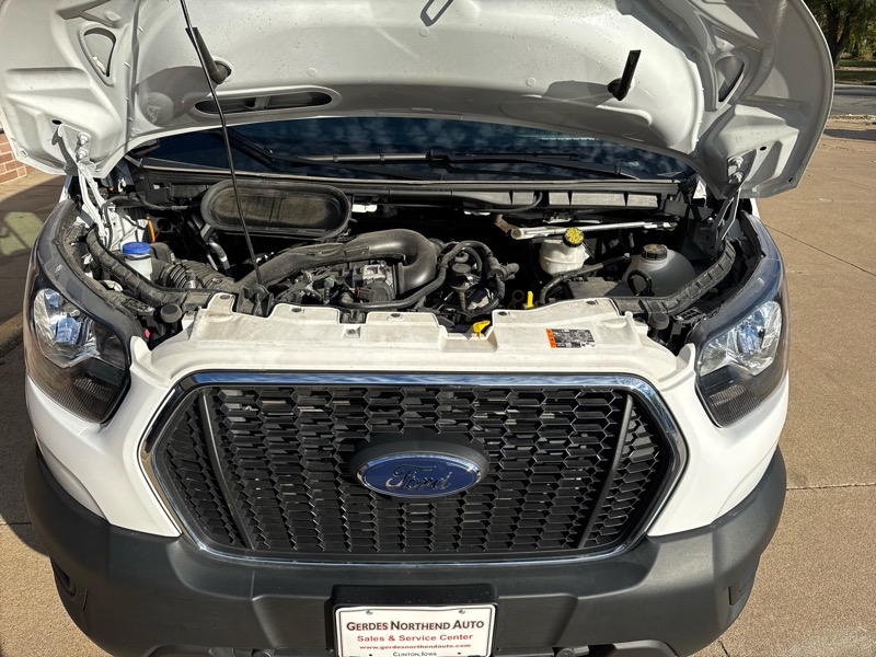 Ford Transit 250 Van Low Roof w/Sliding Pass. 130-in. WB 2024 Ford Transit 250 Van Low Roof w/Sliding Pass. 130-in. WB 2024