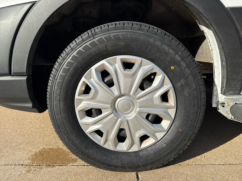 Ford Transit 250 Van Low Roof w/Sliding Pass. 130-in. WB 2024 Ford Transit 250 Van Low Roof w/Sliding Pass. 130-in. WB 2024