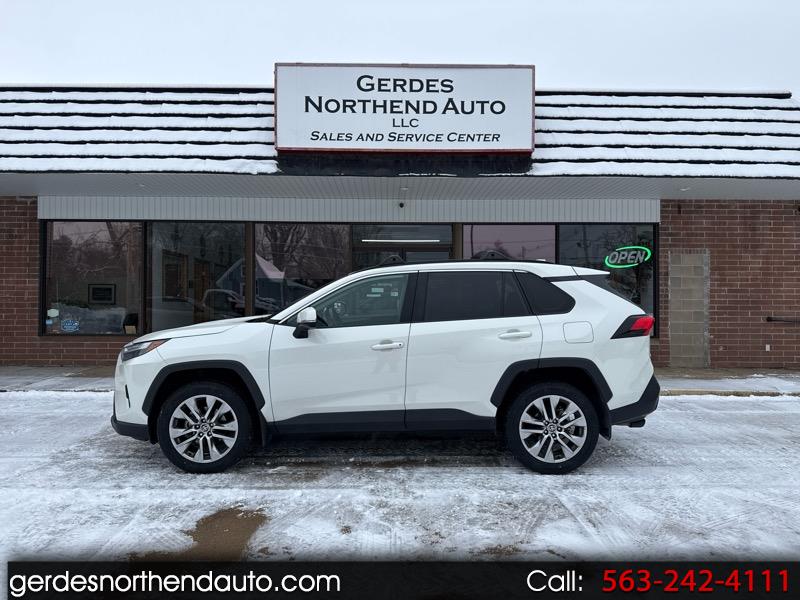 2022 Toyota RAV4 XLE Premium