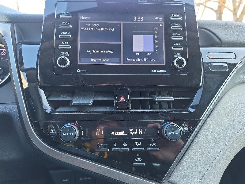 Toyota Camry LE 2024