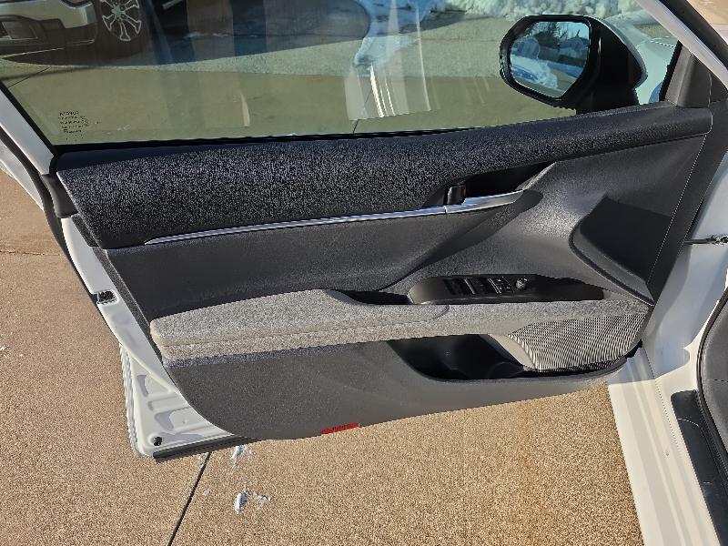 Toyota Camry LE 2024