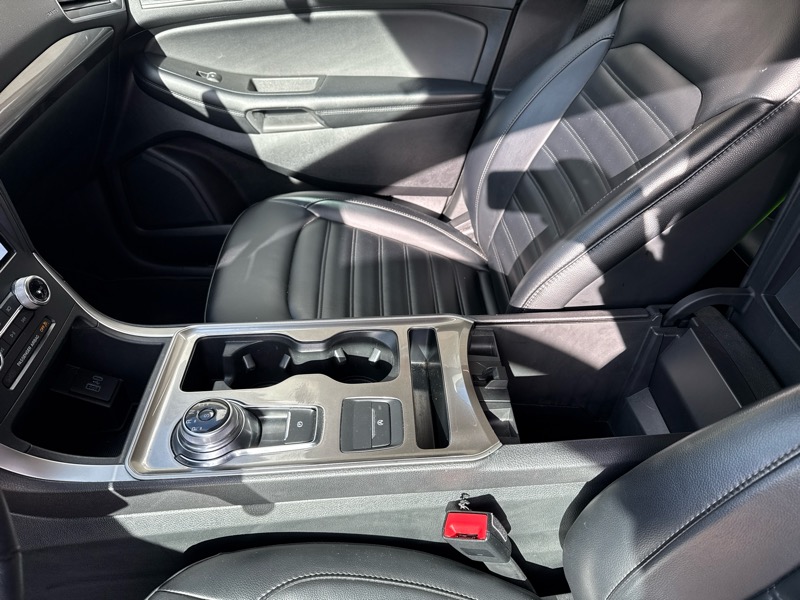 Ford Edge SEL AWD 2024