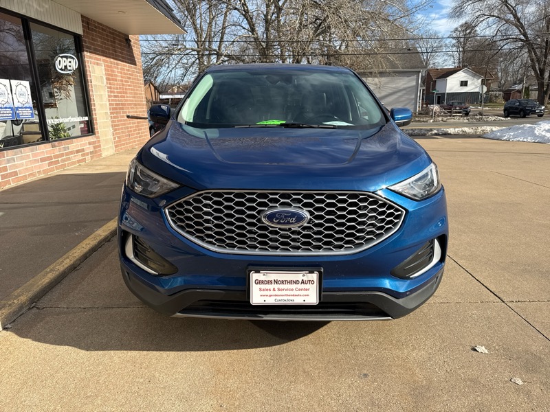 Ford Edge SEL AWD 2024