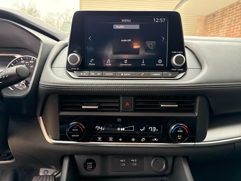 Nissan Rogue SV 2025