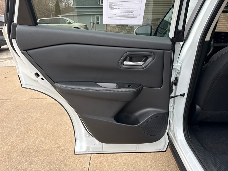 Nissan Rogue SV 2025