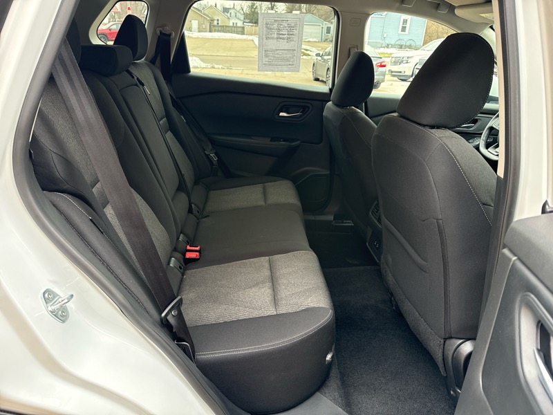 Nissan Rogue SV 2025