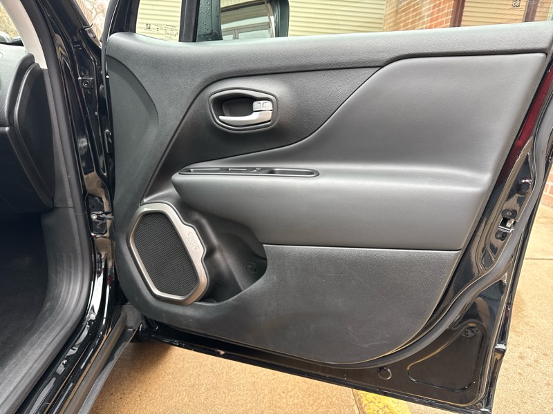 Jeep Renegade Latitude 2023