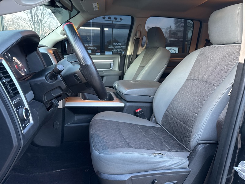 RAM 1500 4WD Crew Cab 149" Big Horn 2018