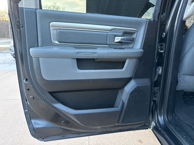 RAM 1500 4WD Crew Cab 149" Big Horn 2018