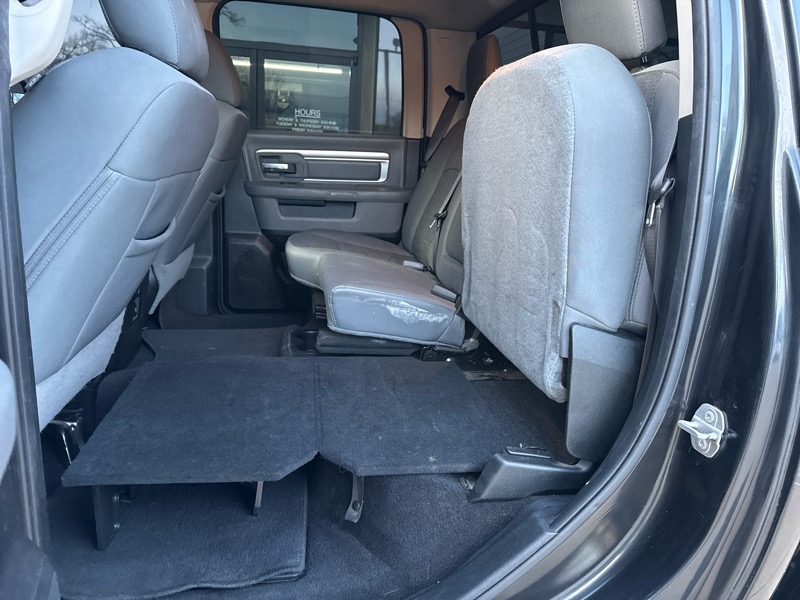RAM 1500 4WD Crew Cab 149" Big Horn 2018
