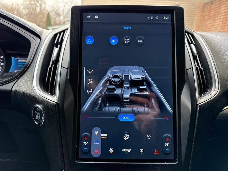 Ford Edge Titanium AWD 2022