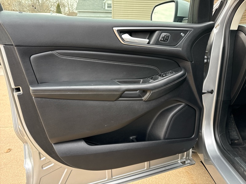 Ford Edge Titanium AWD 2022