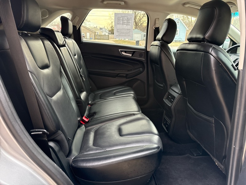 Ford Edge Titanium AWD 2022