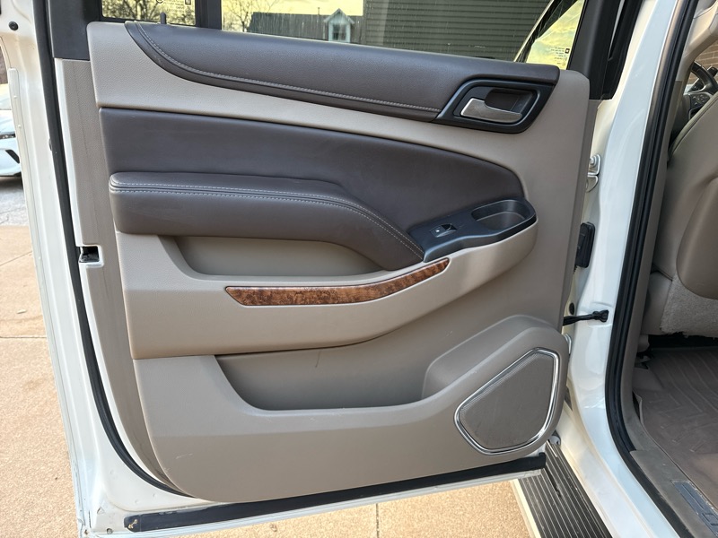 Chevrolet Suburban LTZ 1500 4WD 2015