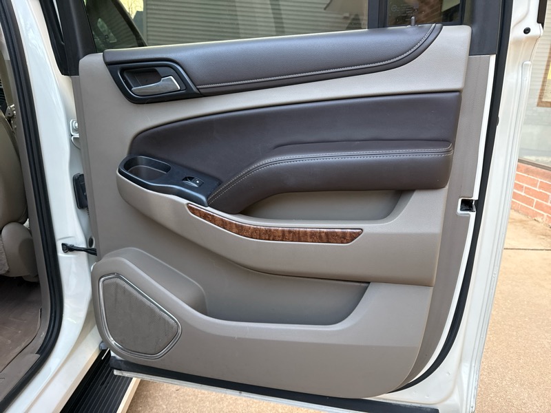 Chevrolet Suburban LTZ 1500 4WD 2015