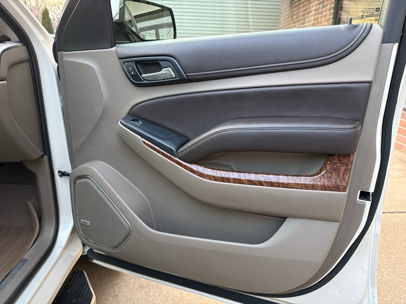 Chevrolet Suburban LTZ 1500 4WD 2015