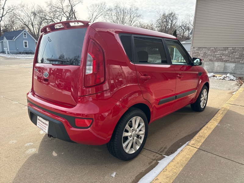 Kia Soul + 2012