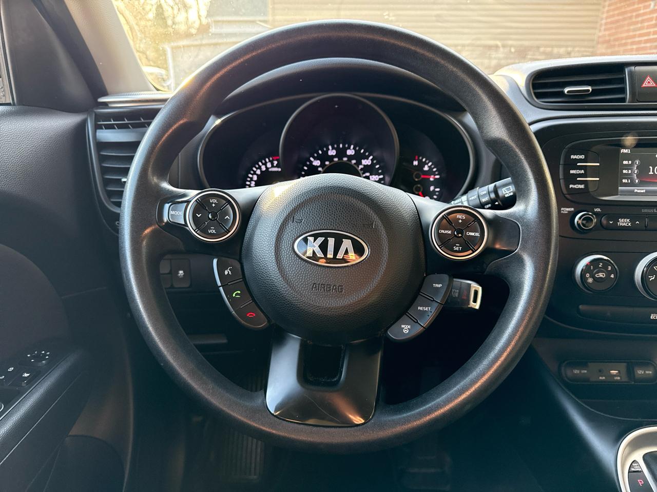 Kia Soul Base 6A 2016