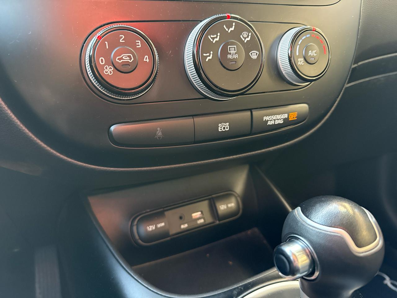 Kia Soul Base 6A 2016