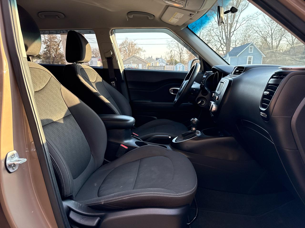 Kia Soul Base 6A 2016