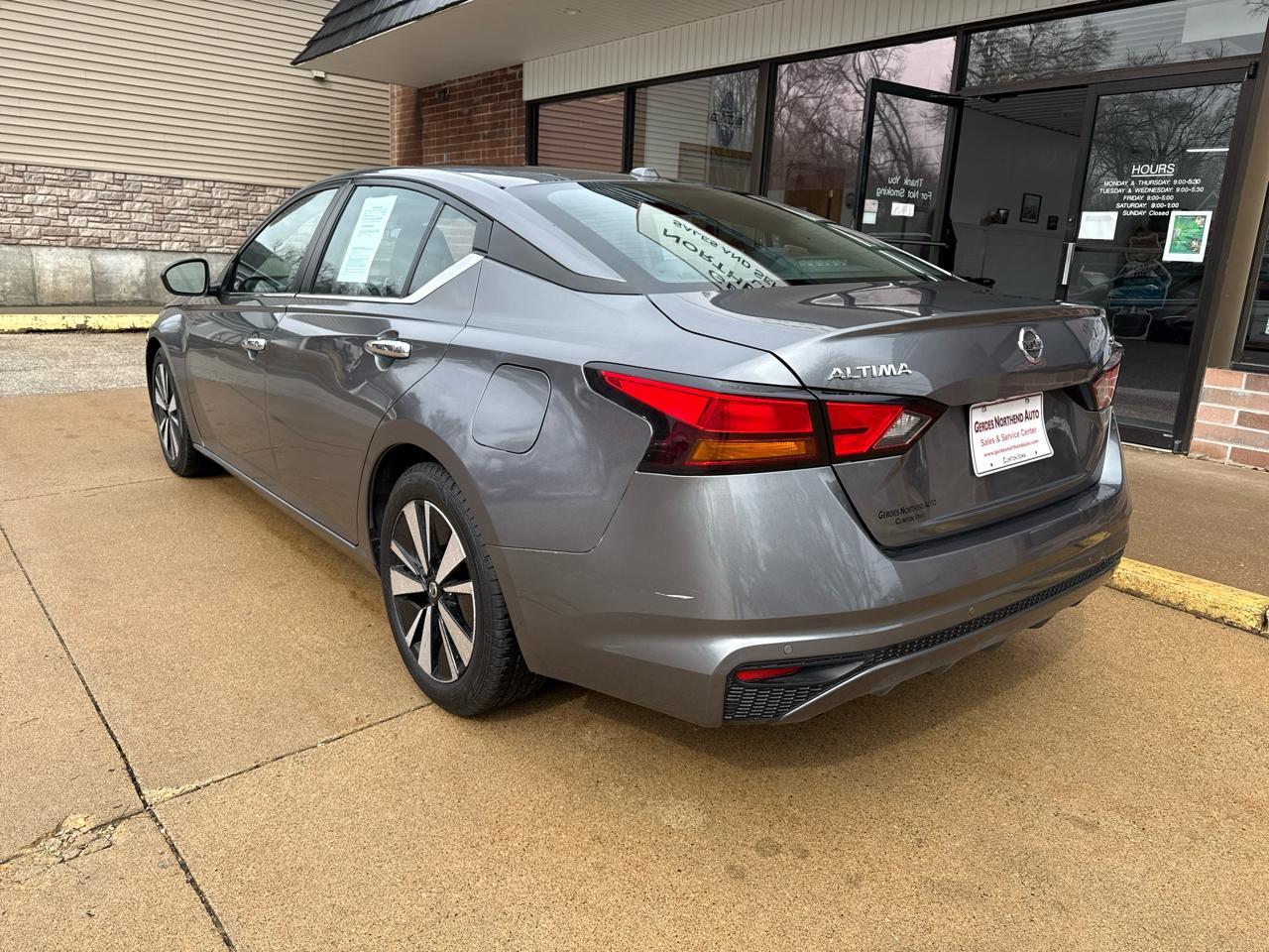 Nissan Altima 2.5 SV 2022