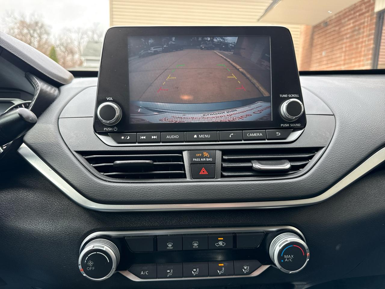 Nissan Altima 2.5 SV 2022