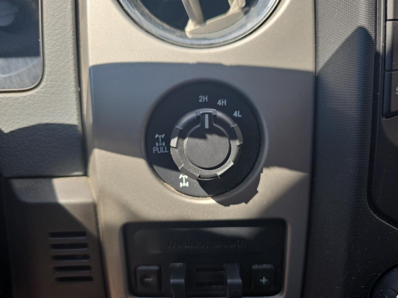 Ford F-150 XLT SuperCrew 5.5-ft. Bed 4WD 2014