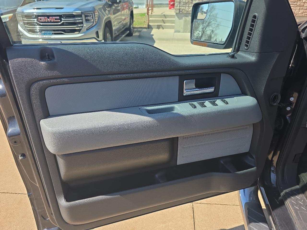 Ford F-150 XLT SuperCrew 5.5-ft. Bed 4WD 2014