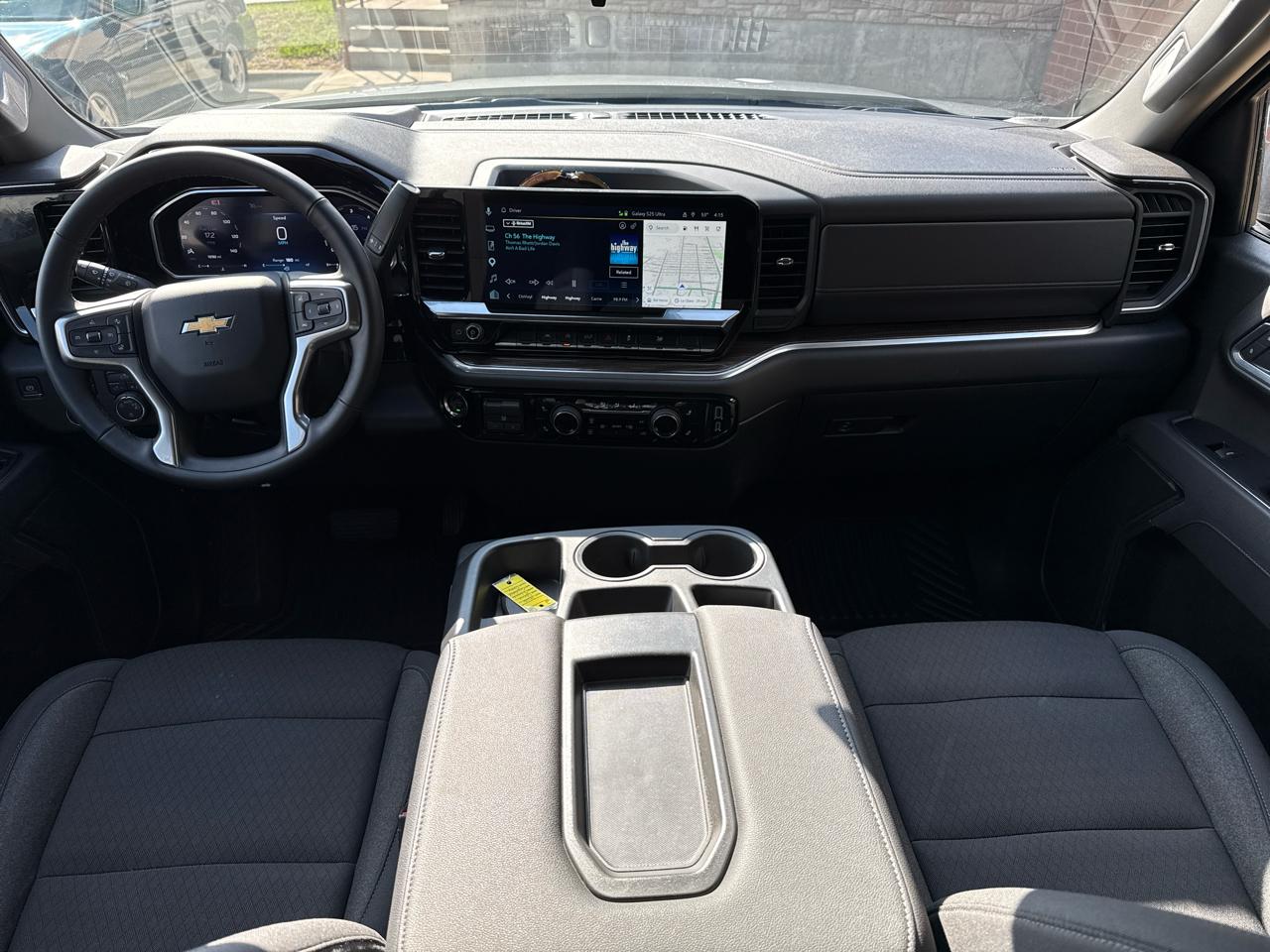 Chevrolet Silverado 1500 LT Crew Cab 4WD 2026