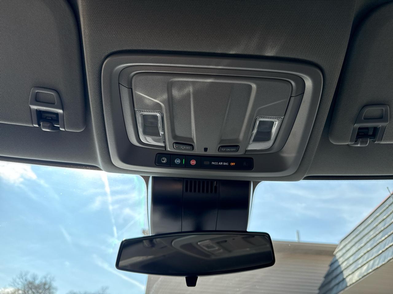 Chevrolet Silverado 1500 LT Crew Cab 4WD 2026