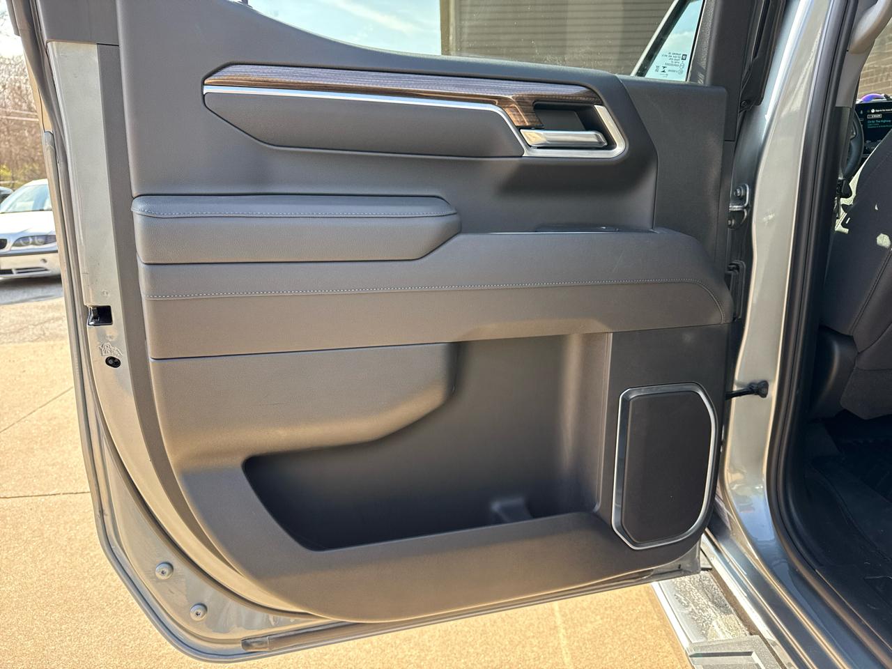 Chevrolet Silverado 1500 LT Crew Cab 4WD 2026