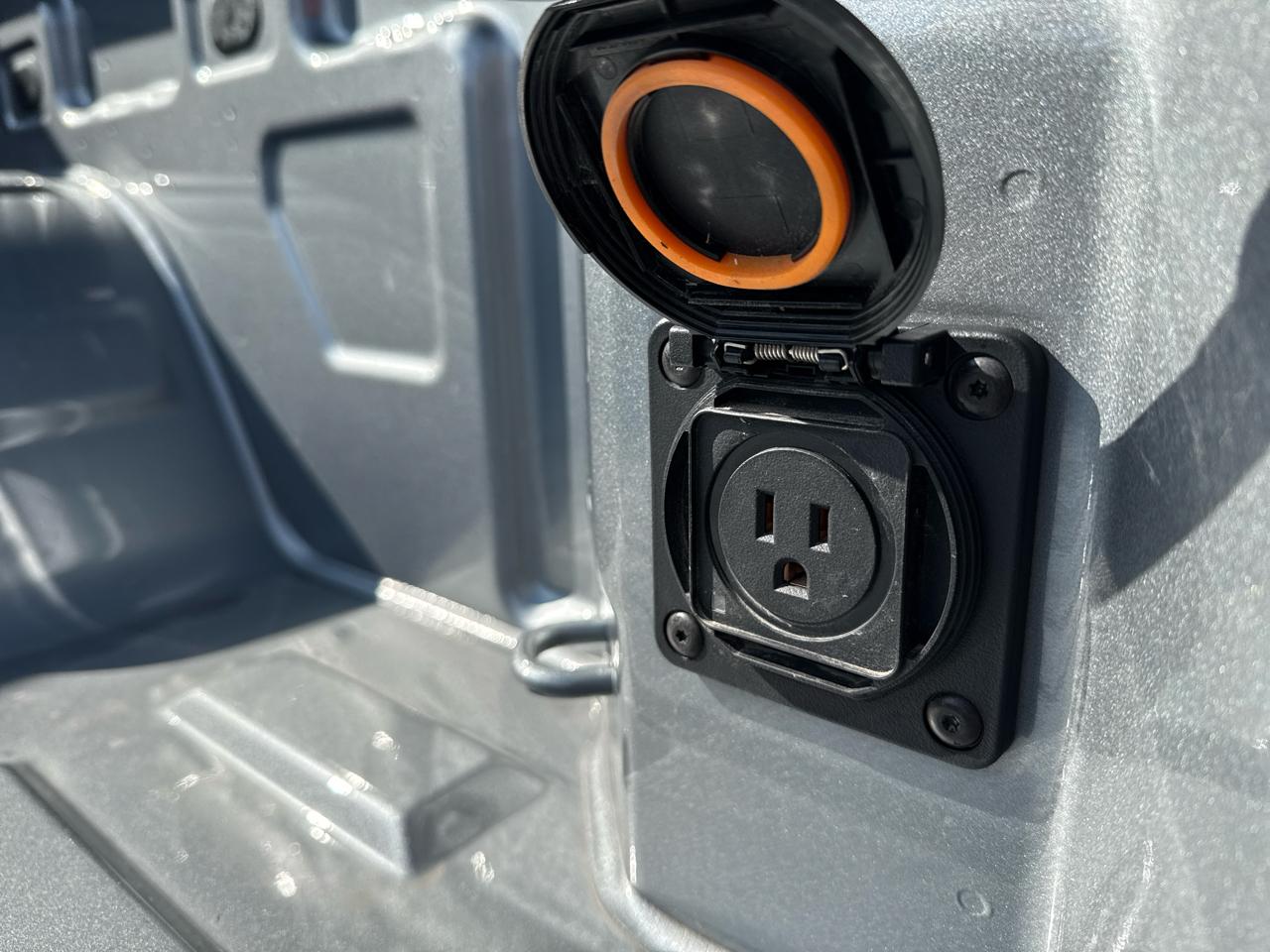 Chevrolet Silverado 1500 LT Crew Cab 4WD 2026