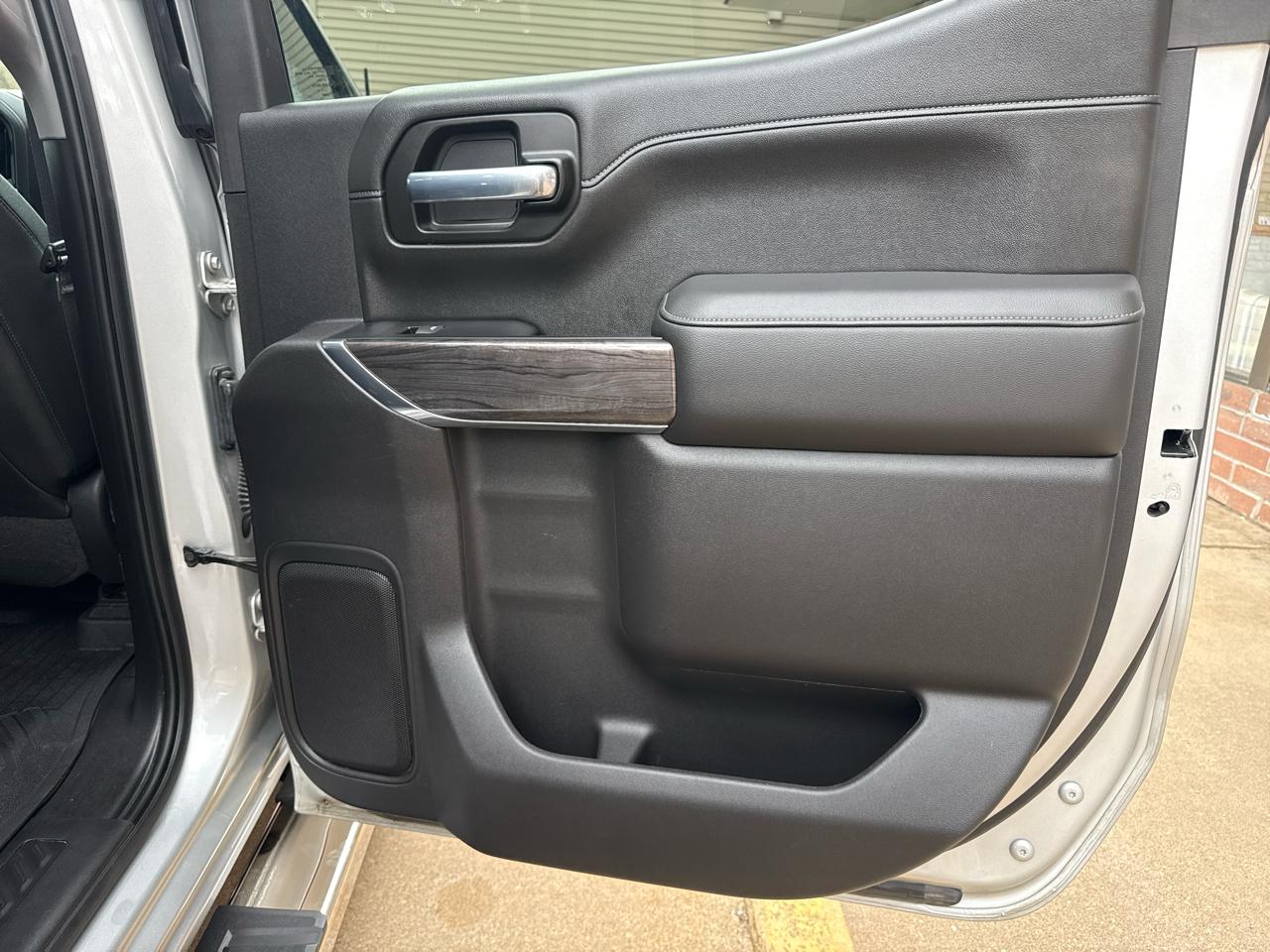 Chevrolet Silverado 1500 LTZ Crew Cab Long Box 4WD 2020