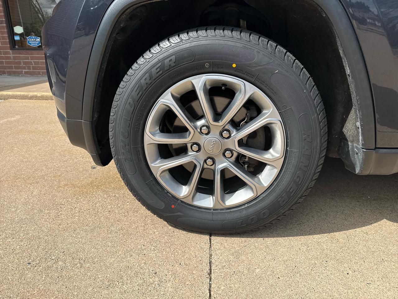 Jeep Grand Cherokee Limited 4WD 2015